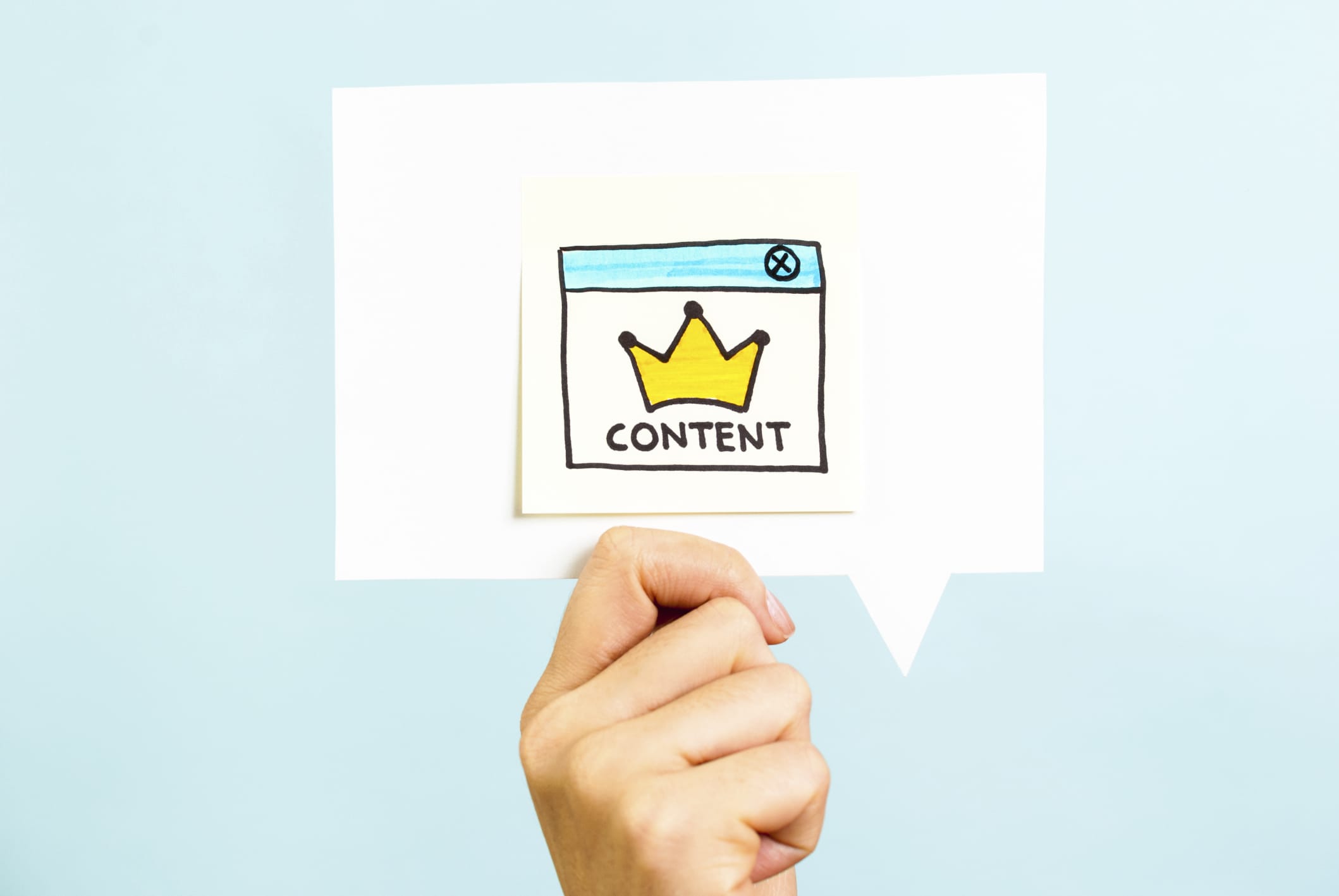 Content is the king message on blue background